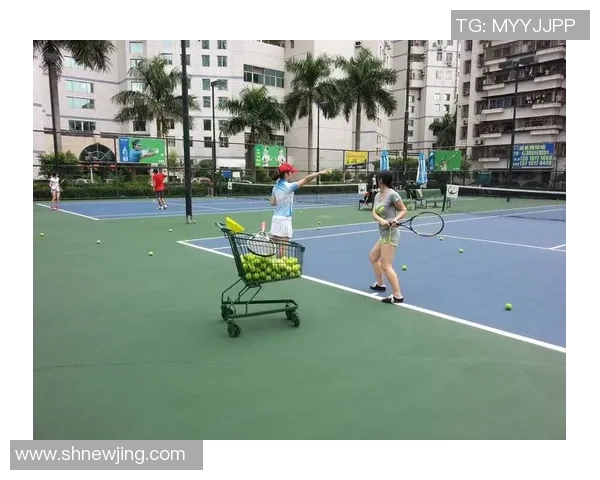 深圳网球队的默契配合与战术分析探讨 深圳网球队的默契配合与战术分析探讨