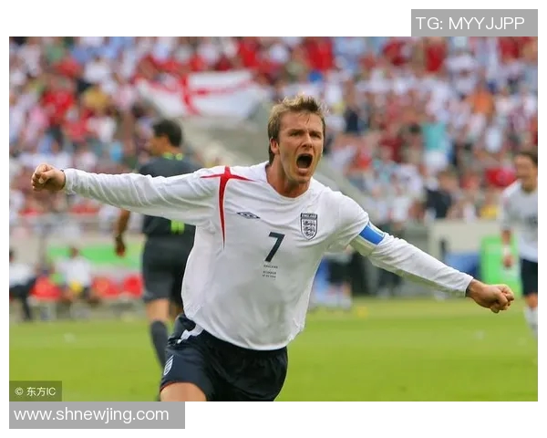 足球明星立体头像高清展示尽显风采与魅力的艺术作品 足球明星立体头像高清展示尽显风采与魅力的艺术作品