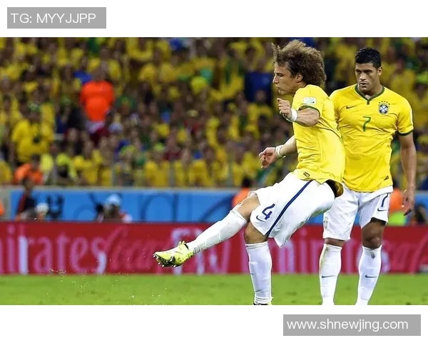 足球明星训练项目揭秘提升竞技水平的科学方法与实战技巧 足球明星训练项目揭秘提升竞技水平的科学方法与实战技巧